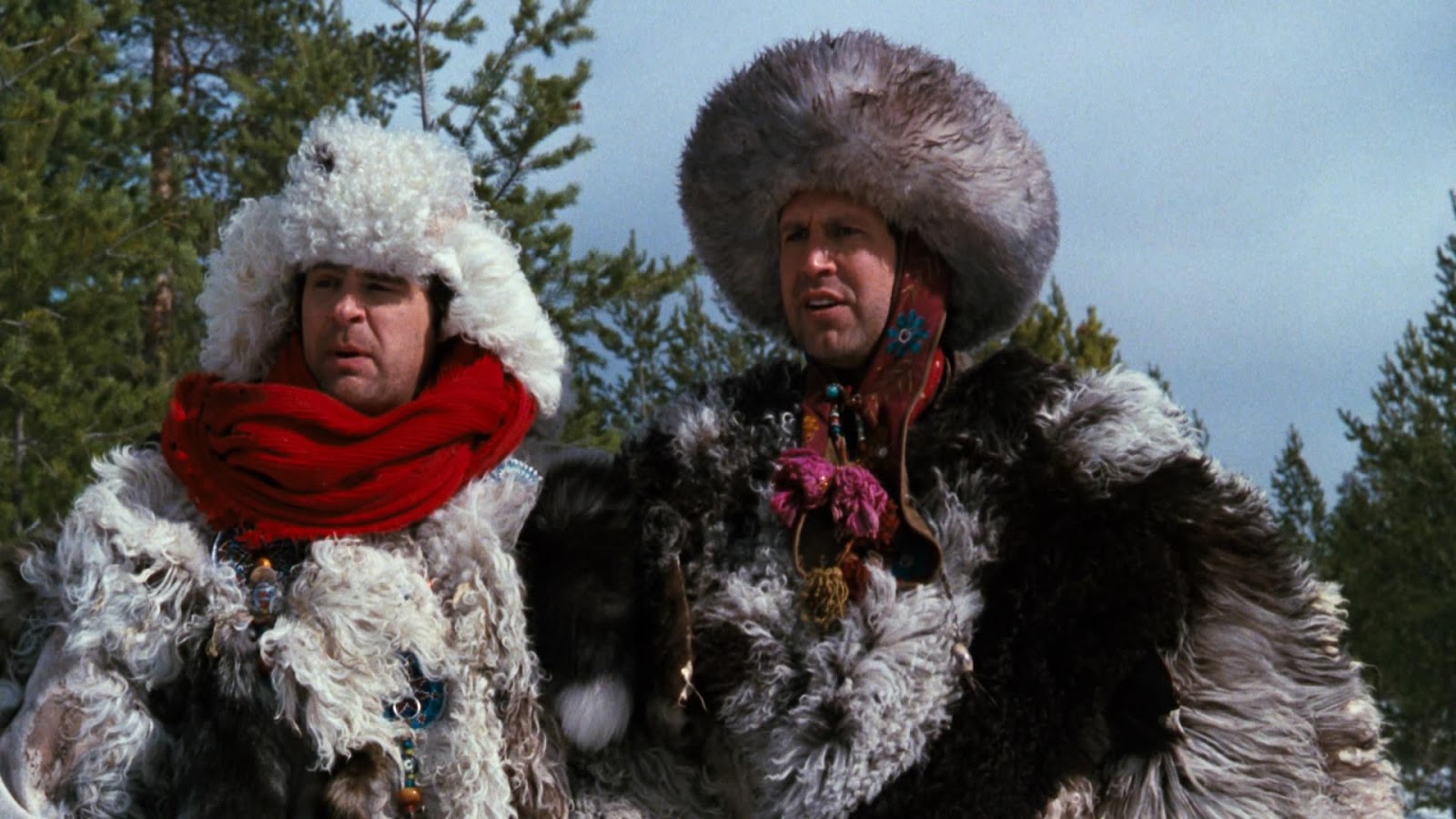 Bumbling CIA agents (l to r) Dan Aykroyd and Chevy Chase in Spies Like Us (1985)