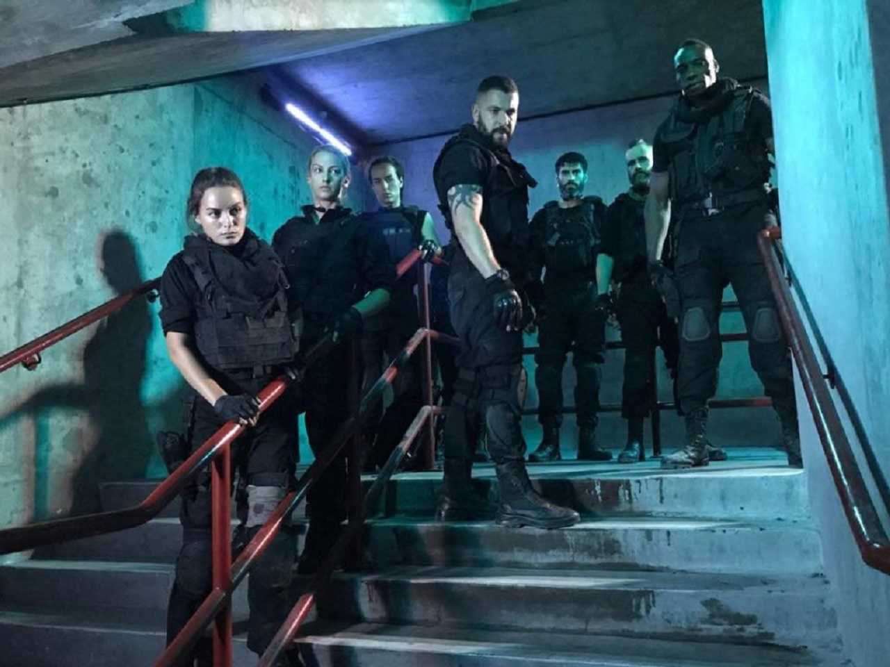 Unit of soldiers - Sophie Austin, Alana Wallace, Samantha Schnitzler, Shayne Ward, Toby Osmond, Spencer Collings and Bentley Kalu in Stairs (2019)