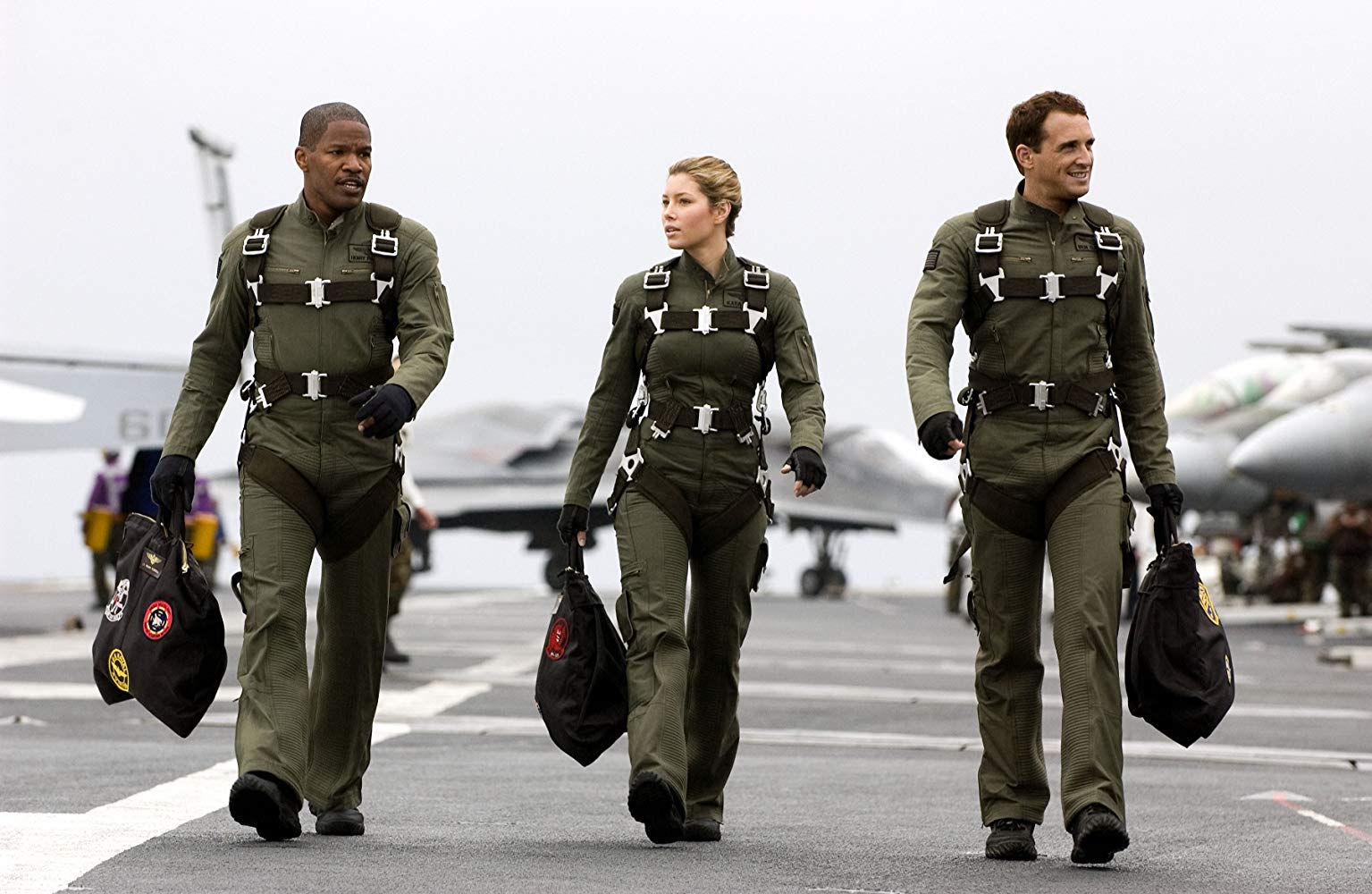 Navy pilots Jamie Foxx, Jessica Biel and Josh Lucas in Stealth (2005)