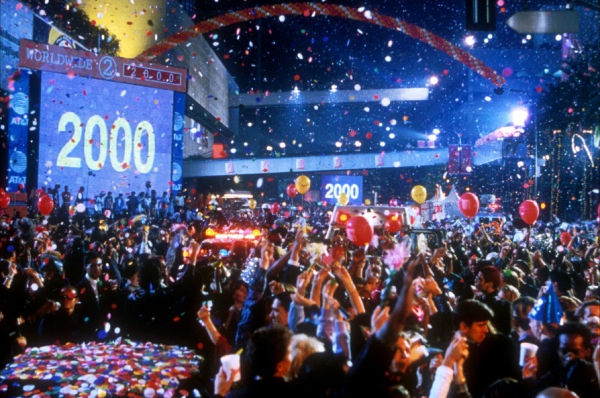 Los Angeles on the eve of the millennium in Strange Days (1995)