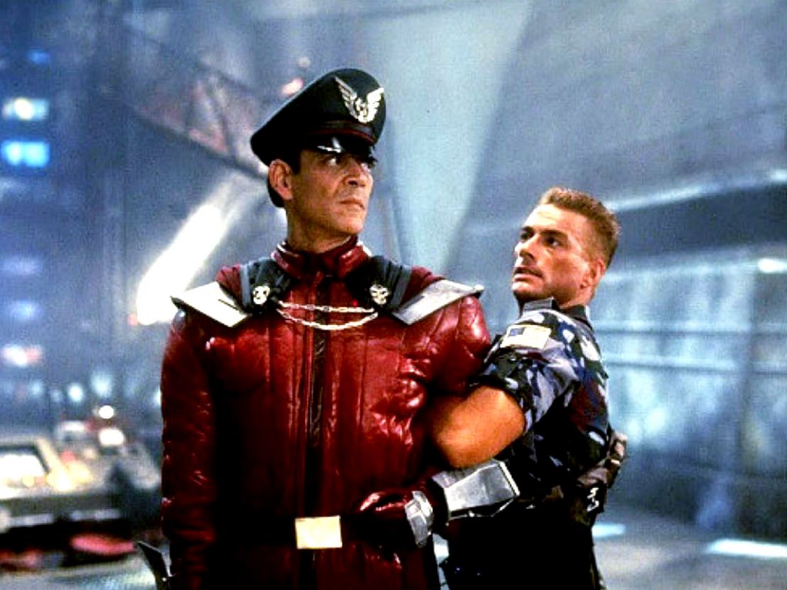 Jean Claude Van Damme, Raul Julia in Street Fighter (1994)