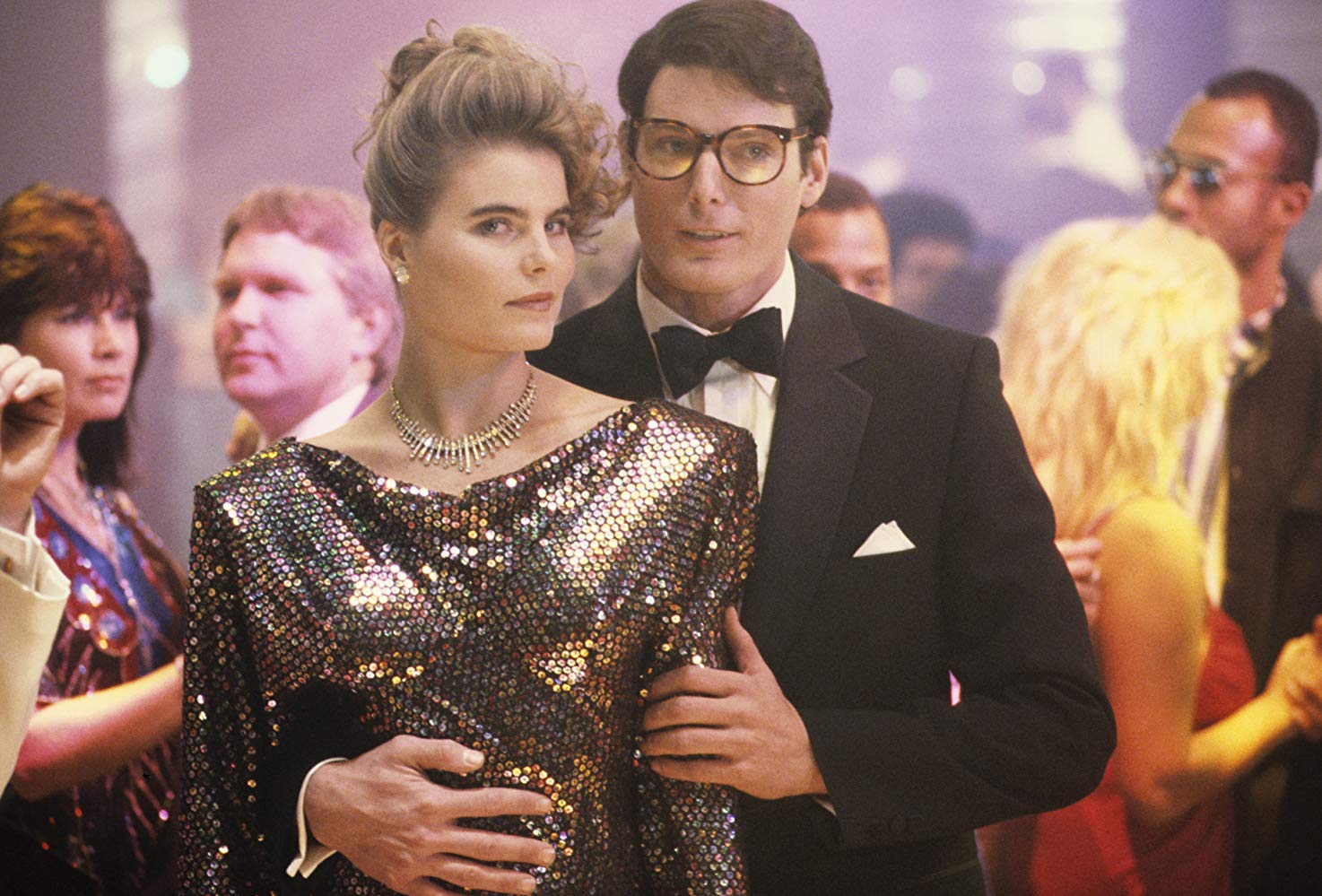 Clark Kent (Christopher Reeve) with new love interest Lacy Warfield (Mariel Hemingway) in Superman IV The Quest for Peace (1987)