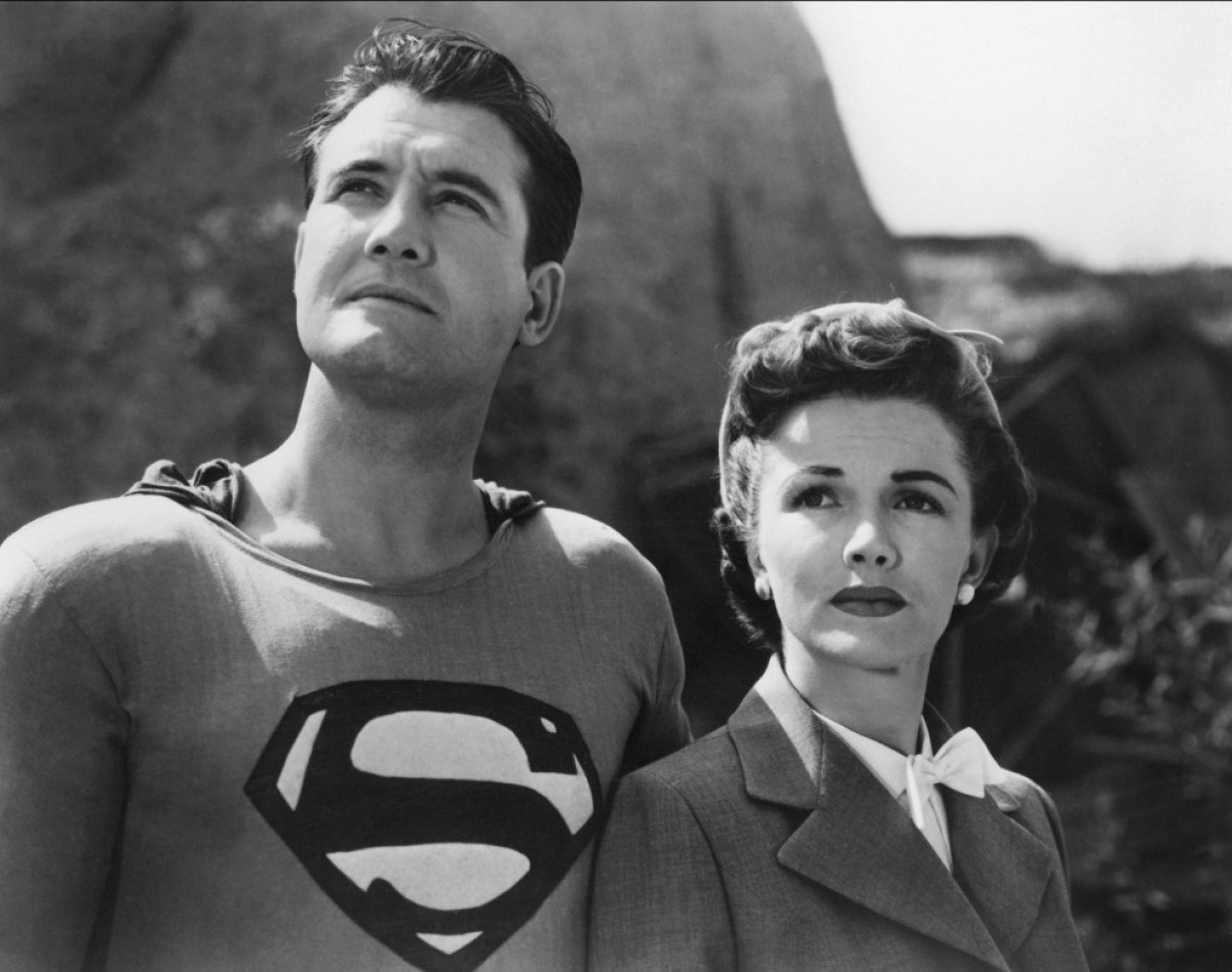 Superman (George Reeves) and Lois Lane (Phyllis Coates) in Superman and the Mole-Men (1951)