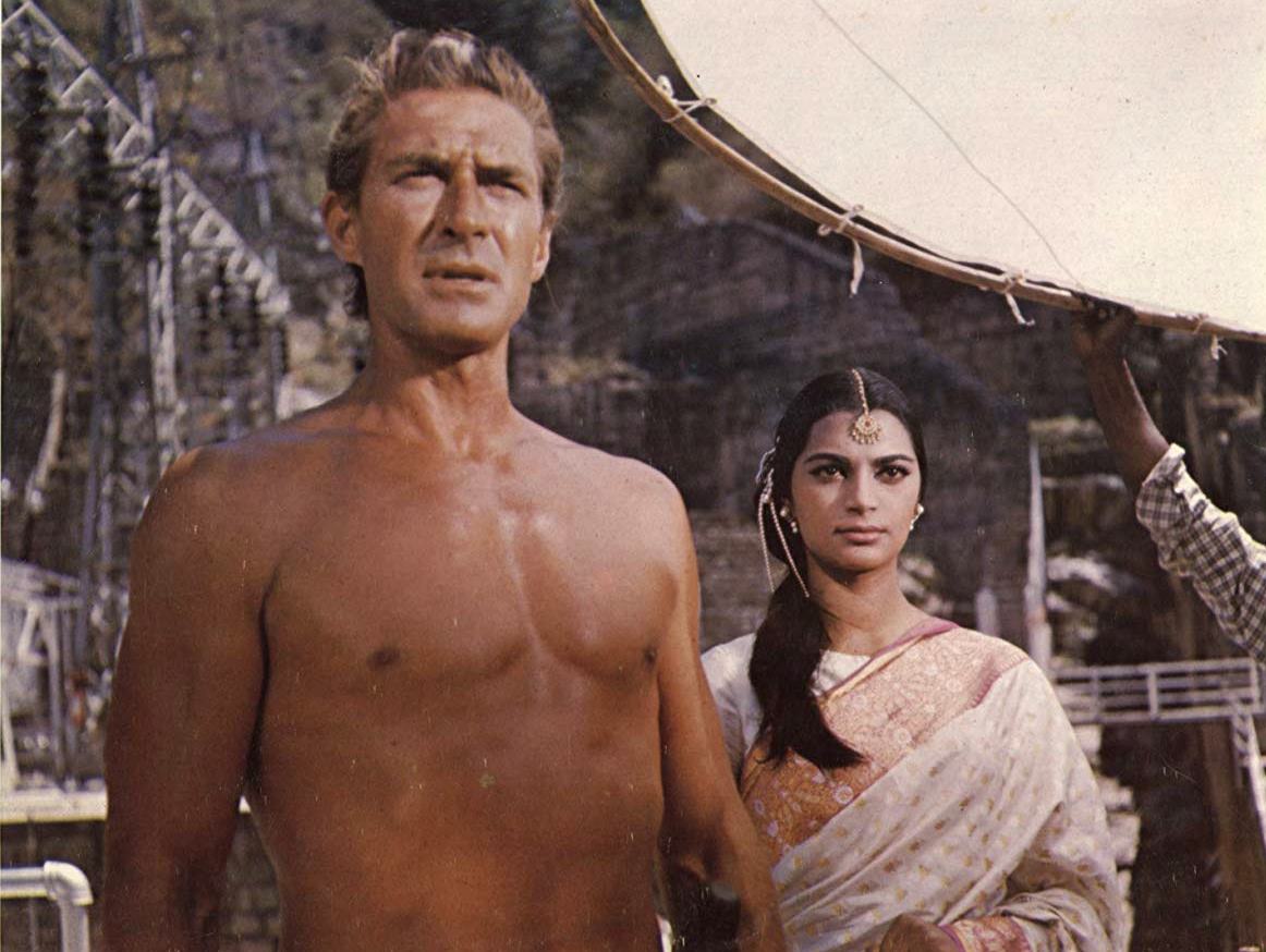 Tarzan (Jock Mahoney) with Princess Kamara (Simi) in Tarzan Goes to India (1962)