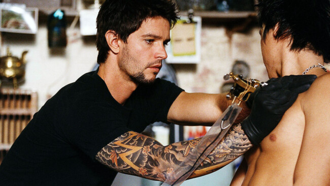 Jason Behr at work in The Tattooist (2007)