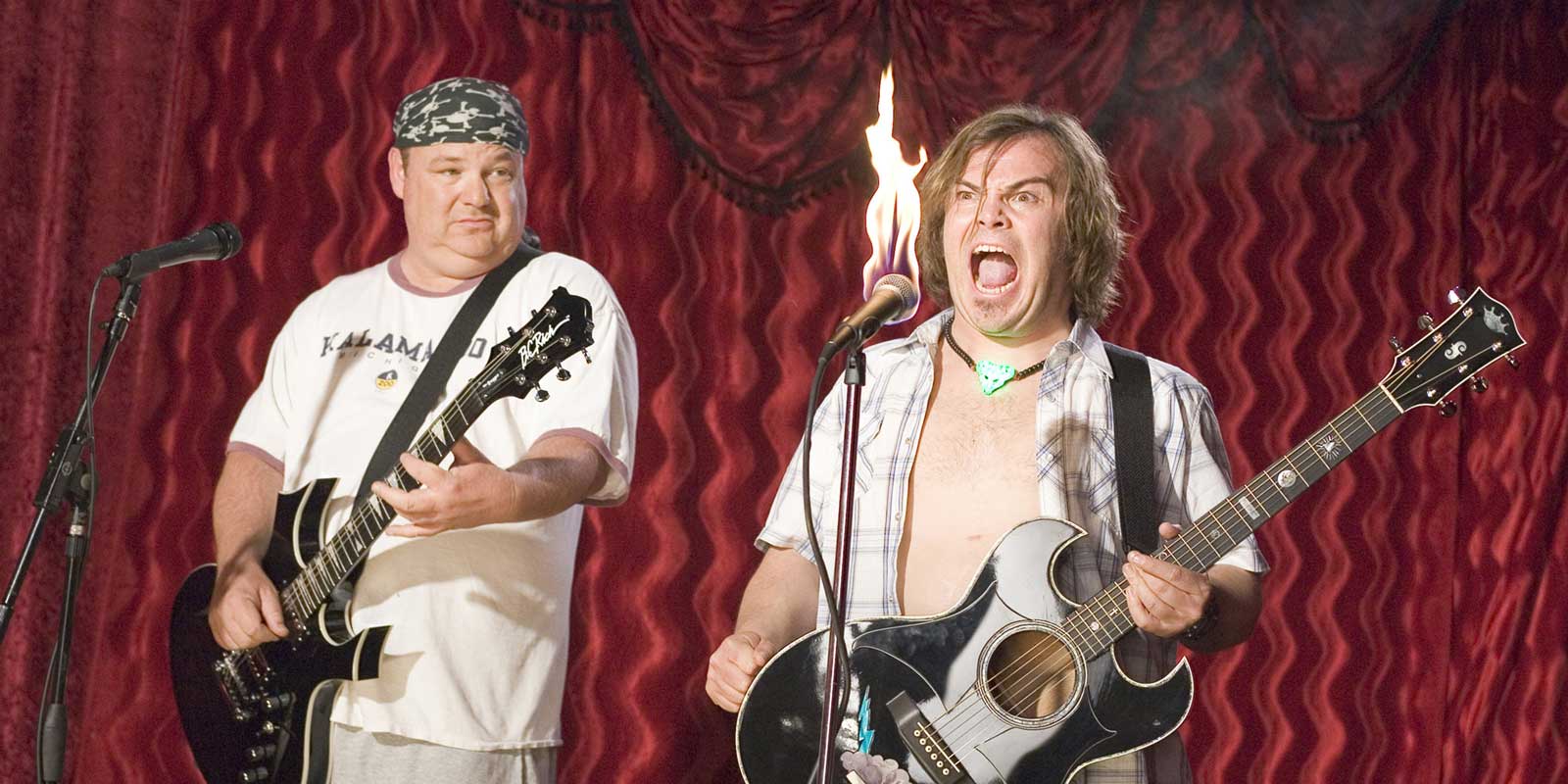 Tenacious D - (l to r) Kyle Gass and Jack Black in Tenacious D and the Pick of Destiny (2006)