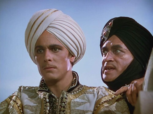 (l to r) Prince Ahmed (John Justin) and the evil Grand Vizier Jaffar (Conrad Veidt) in The Thief of Bagdad (1940)
