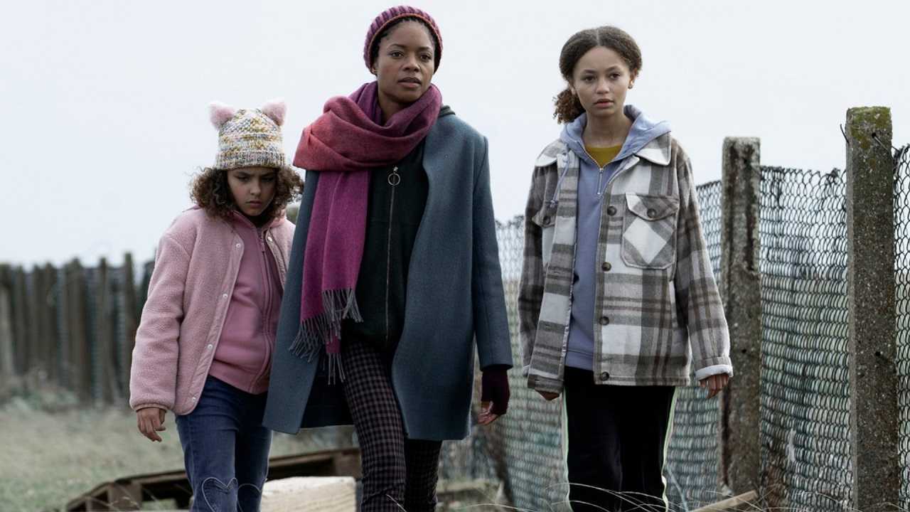 Naomie Harris and daughters Charlotte Gardner-Mihell and Nico Parker in The Third Day (2020)