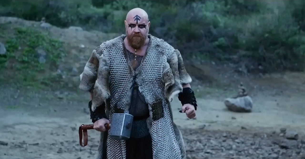 Thor (Myrom Kingery) in Thor: God of Thunder (2022)