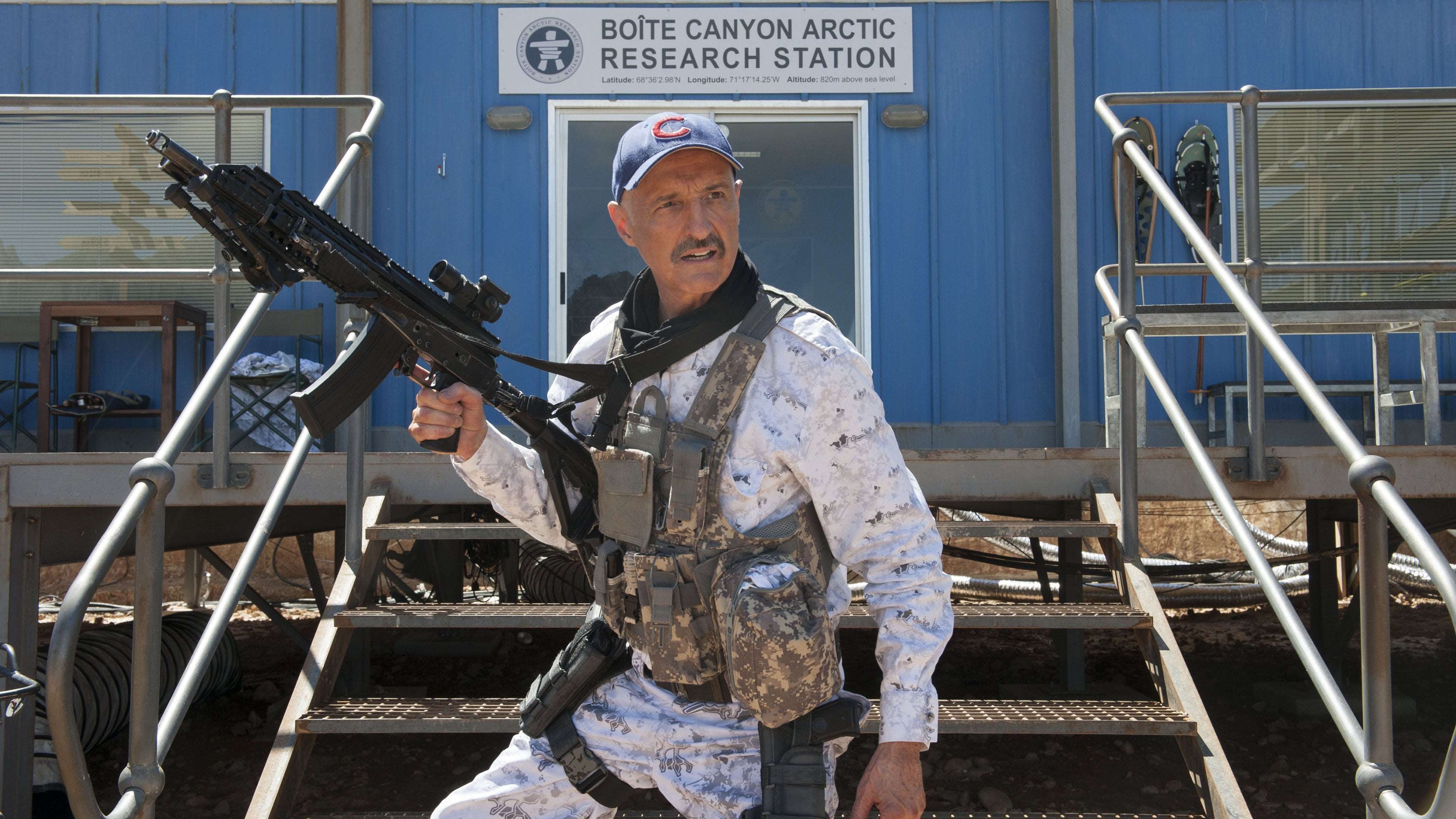 Burt Gummer (Michael Gross) in Tremors: A Cold in Hell (2018)