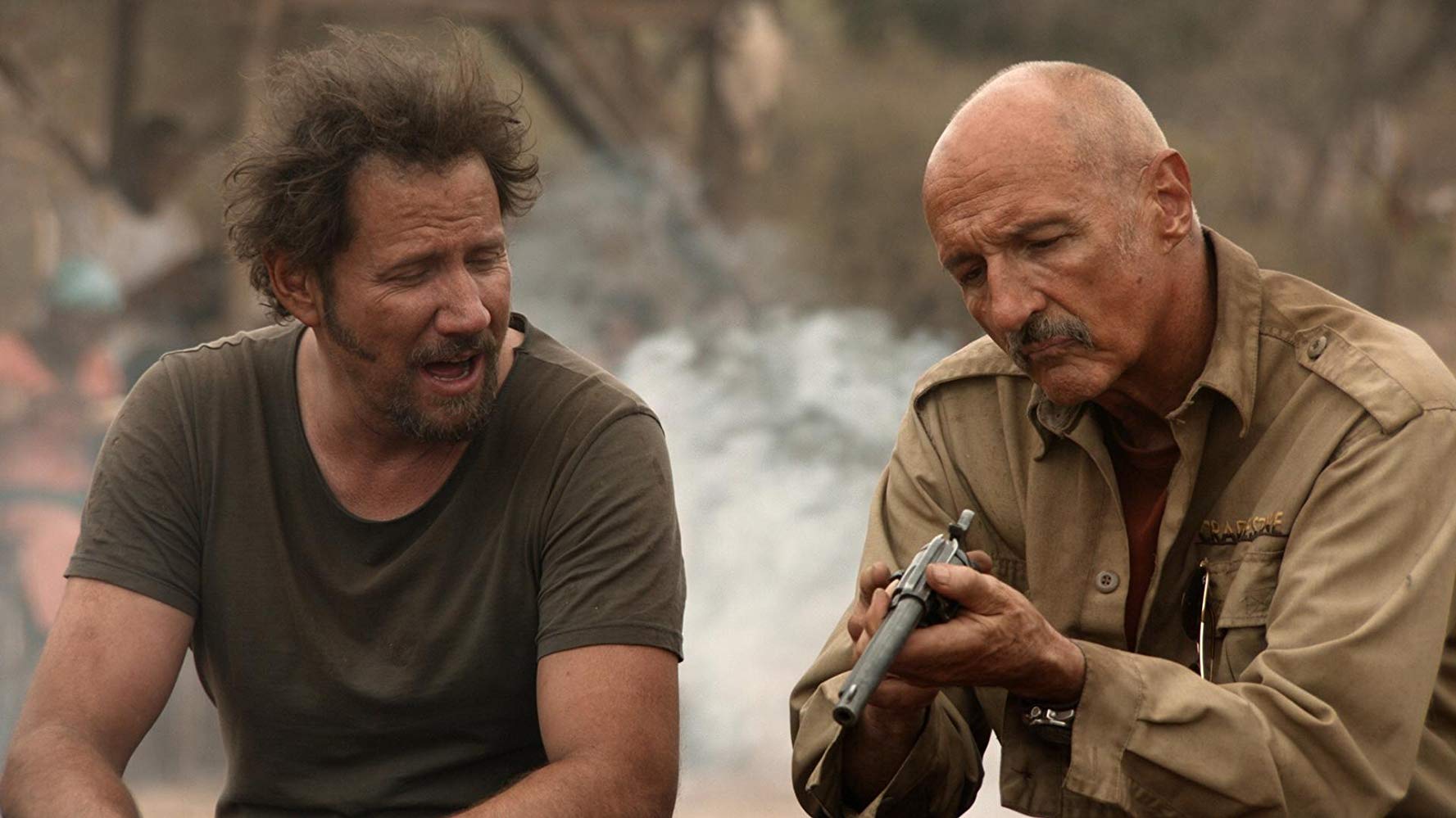 Michael Gross, Jamie Kennedy in Tremors 5. Bloodlines (2015)