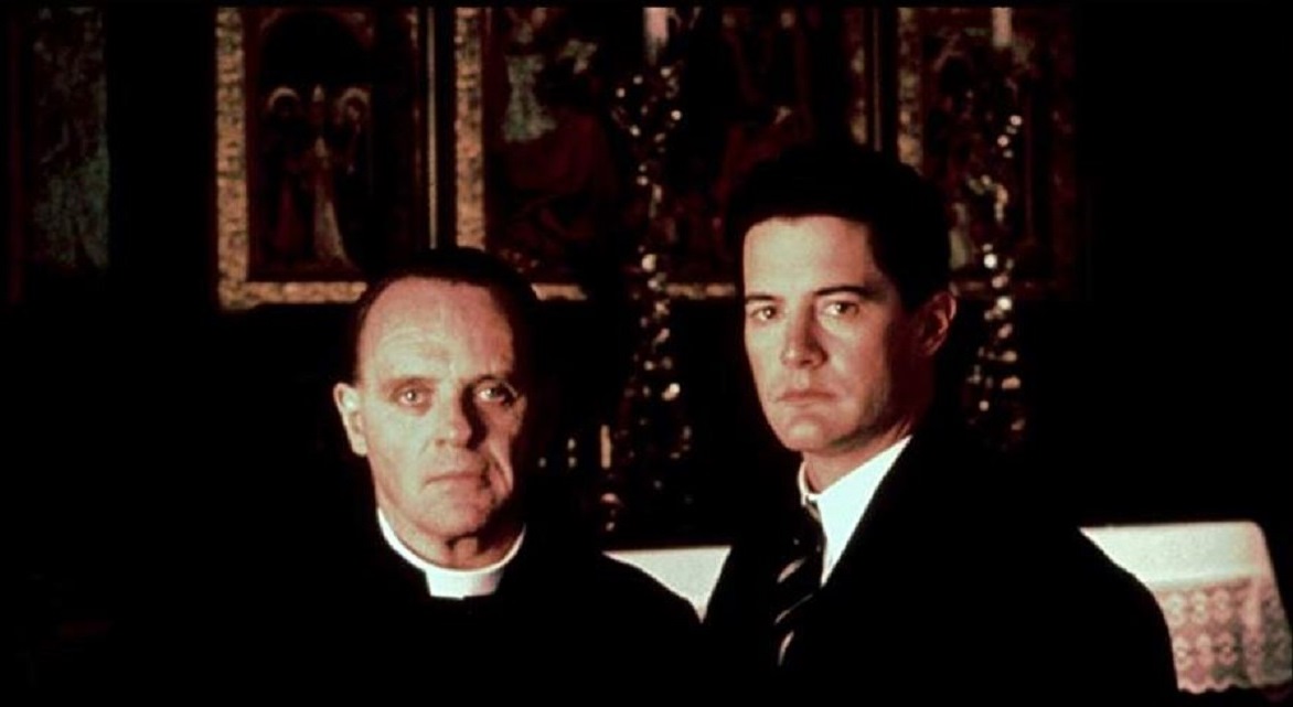 (l to r) The Advocate (Anthony Hopkins) and Josef K (Kyle MacLachlan) in The Trial (1993)