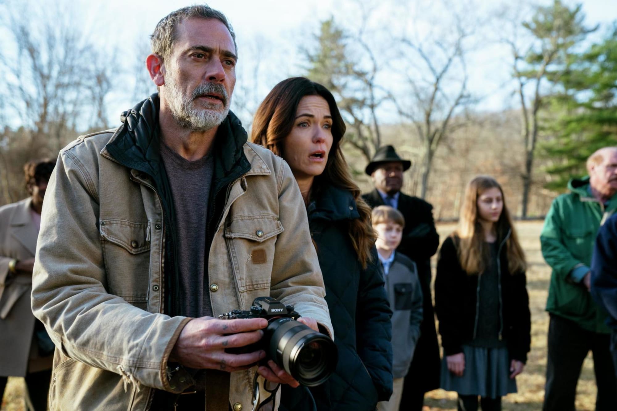 Jeffrey Dean Morgan and Katie Aselton witness a miracle in The Unholy (2021)