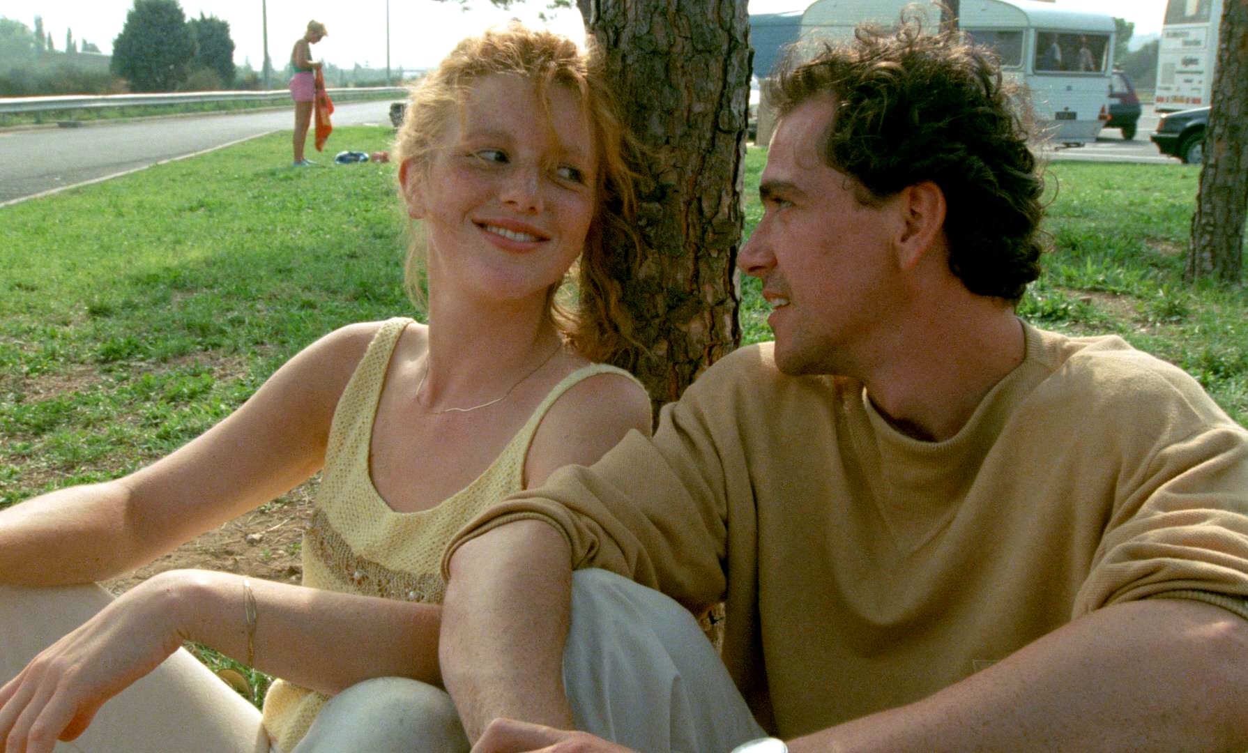 Johanna Ter Steege and Gene Bervoets in a happy moment just before her disappearance in The Vanishing (1988)