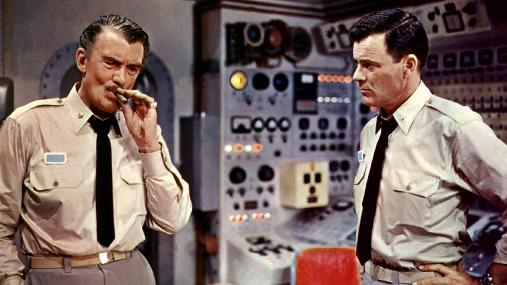 Admiral Harriman Nelson (Walter Pidgeon) and Captain Lee Crane (Robert Sterling) in Voyage to the Bottom of the Sea (1961)