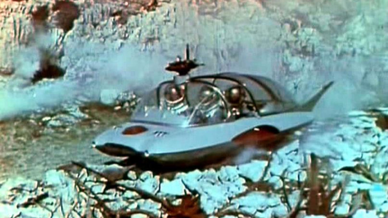 The flying car in Voyage to the Prehistoric Planet (1965)