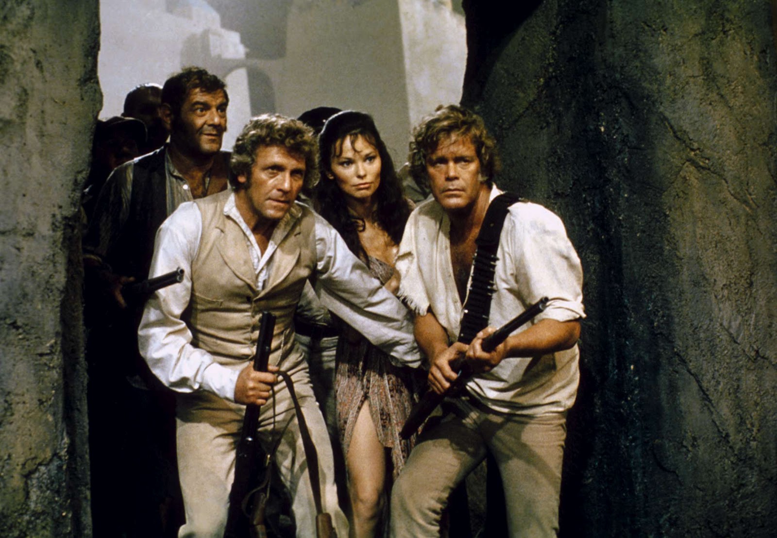 Exporers in Atlantis - Hal Galili, Peter Gilmore, Lea Brodie, Doug McClure in Warlords of Atlantis (1978)