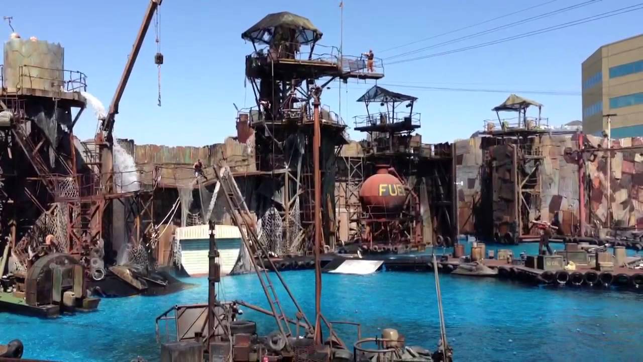 The Atoll in Waterworld (1995)