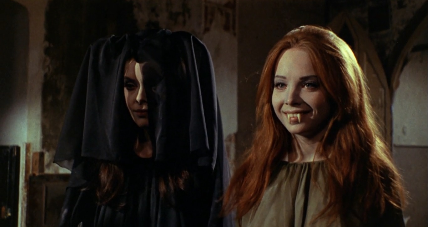 (l to r) Countess Wandessa Nadasdy (Paty Shepard) and vampire acolyte Barbara Capell in The Werewolf vs the Vampire Woman (1971)