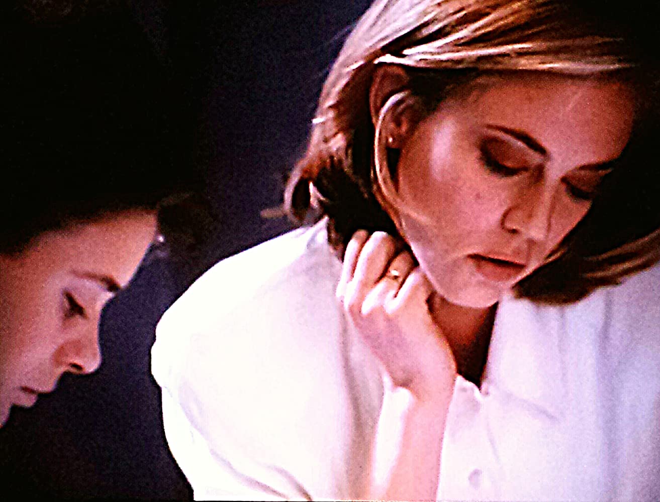 Tara Subkoff and Ally Walker in When the Bough Breaks (1994)