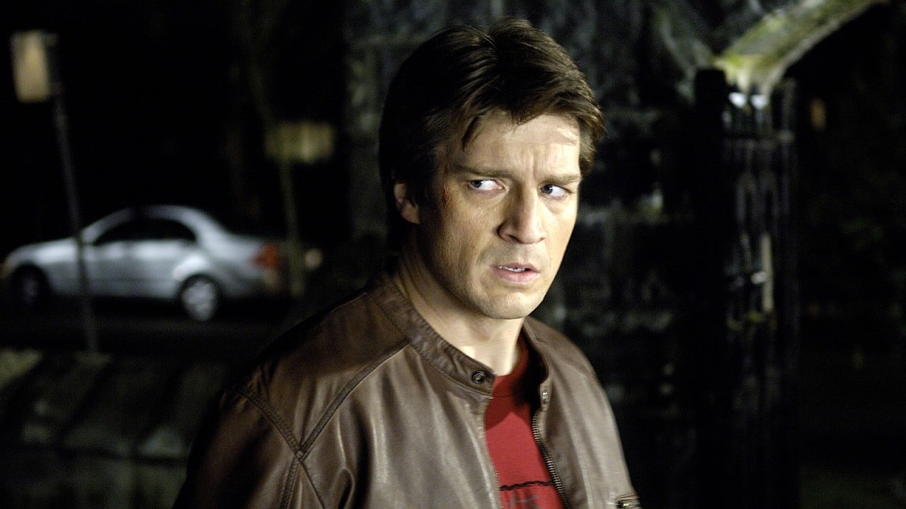 A haunted Nathan Fillion returned from a near-death experience able to see the auras of those about to die in White Noise: The Light (2007)