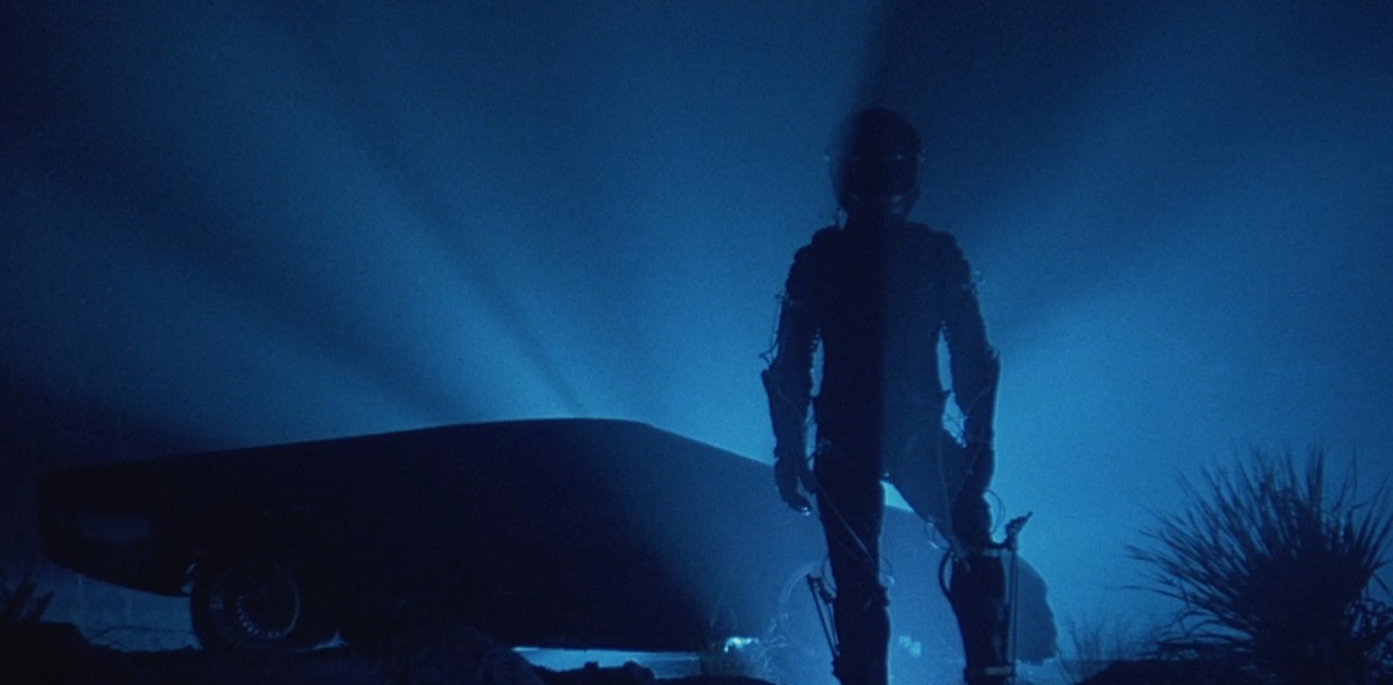 The Porsche Turbo and its mysterious driver in The Wraith (1986)