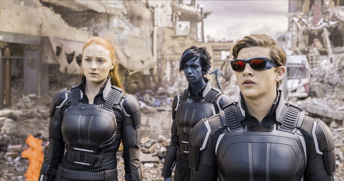 Jean Grey (Sophie Turner), Nightcrawler (Kodi Smit-McPhee) and Cyclops (Tye Sheridan) in X-Men: Apocalypse (2016)