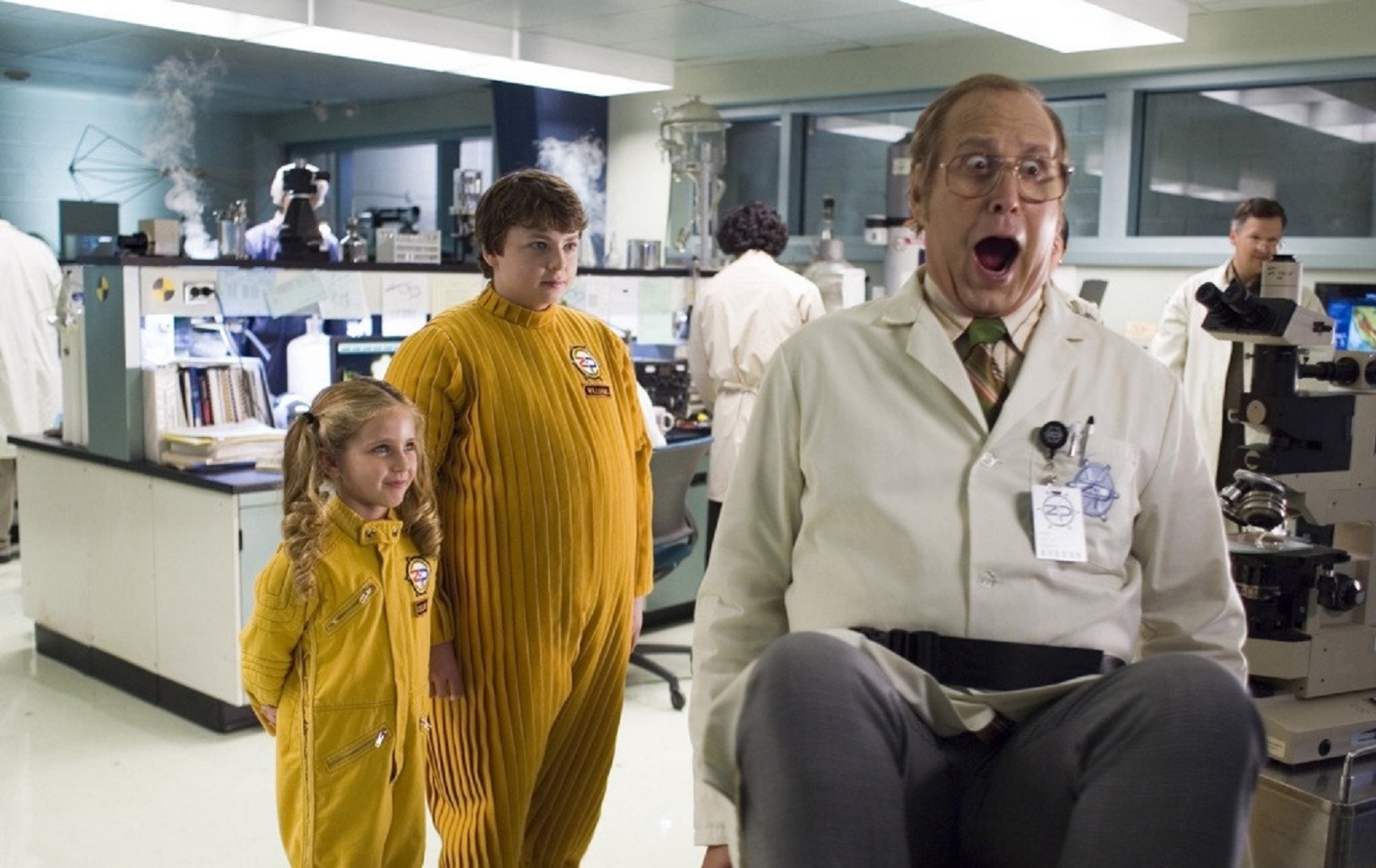 Chevy Chase, Ryan Newman, Spencer Beslin in Zoom Academy for Superheroes (2006)