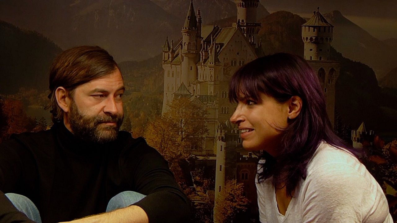 Mark Duplass and Desiree Akhavan in Creep 2 (2017)