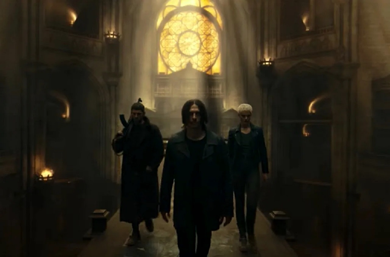 Stuart Matin, Harlan Draka (Wade Briggs) and Tesla Dubcek (Frida Gustavsson) in Dampyr (2022)
