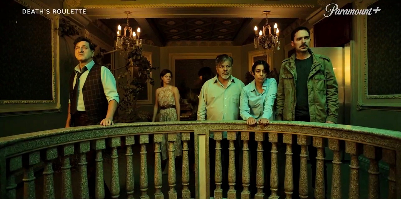 Juan Carlos Remolina, Carla Adell, Dagoberto Gama, Adriana Paz and Manolo Cardona in Death's Roulette (2023)