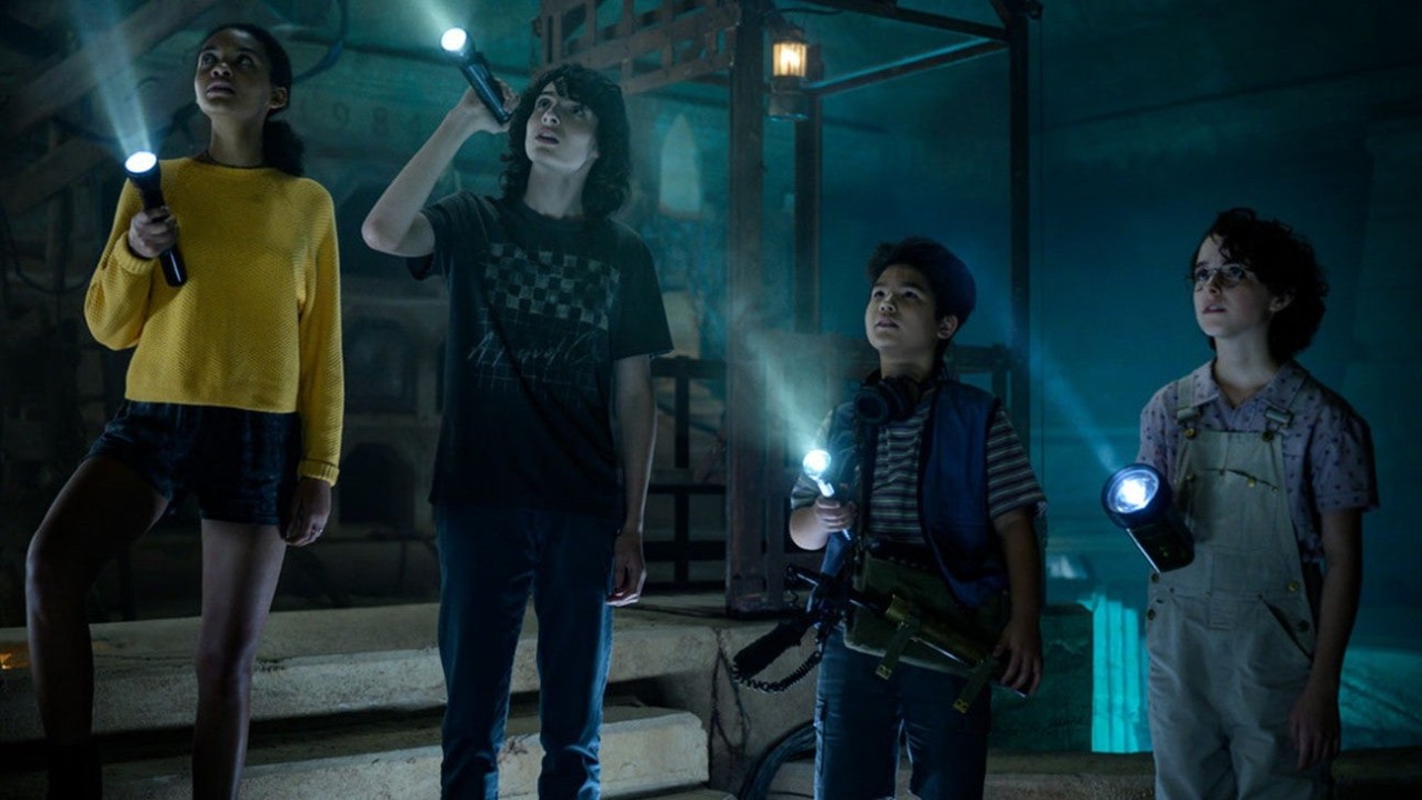Celeste O’Connor, Trevor Wolfhard, Logan Kim and McKenna Grace in Ghostbusters: Afterlife (2021) 3