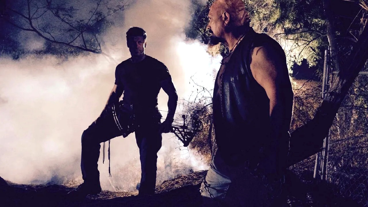 Paul Logan vs backwoods crazy in The Horde (2016)