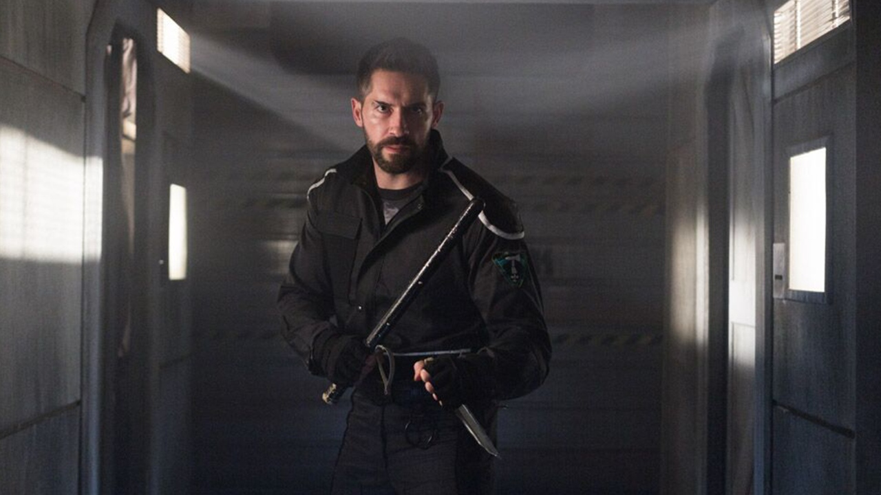 Scott Adkins on the I.S.S. in Incoming (2018)