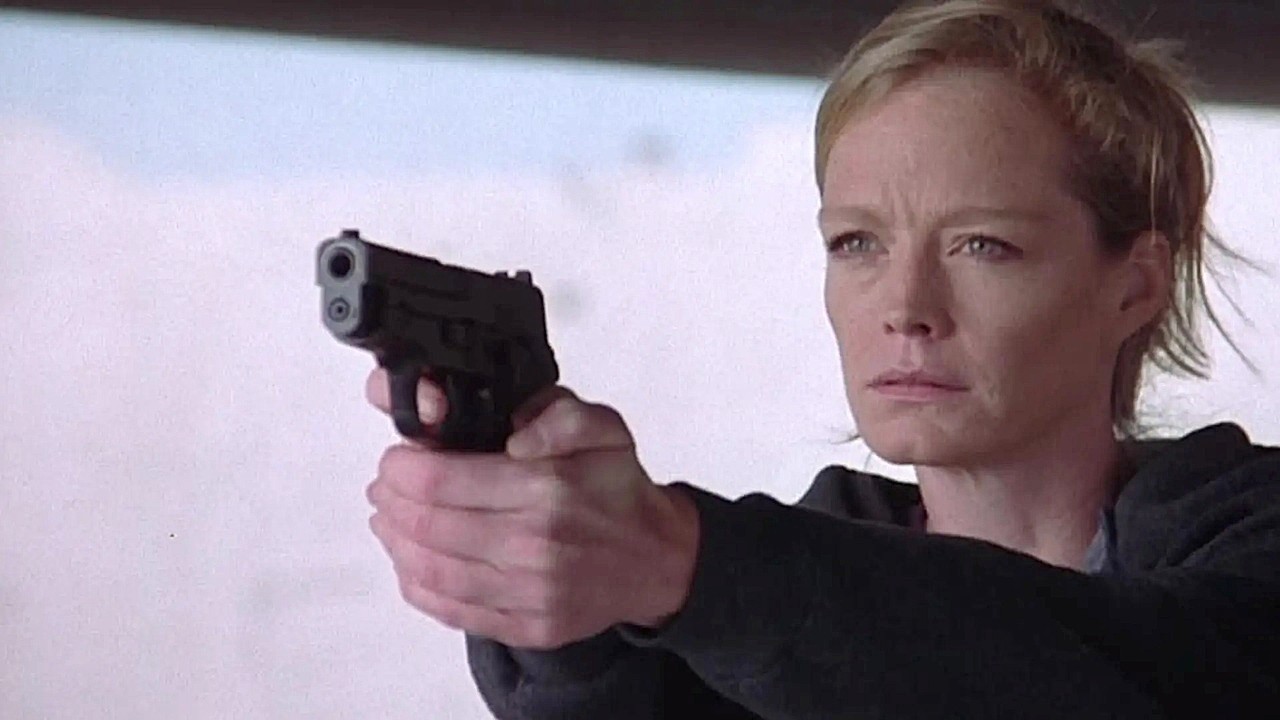 Suzy Amis in Judgment Day (1998)