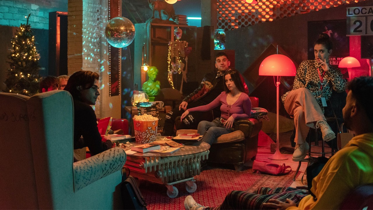 Alvaro Mel, Carlos Alcaide, Ane Rot, Maria Cerezuela, Hamza Zaidi in Killer Book Club (2023)