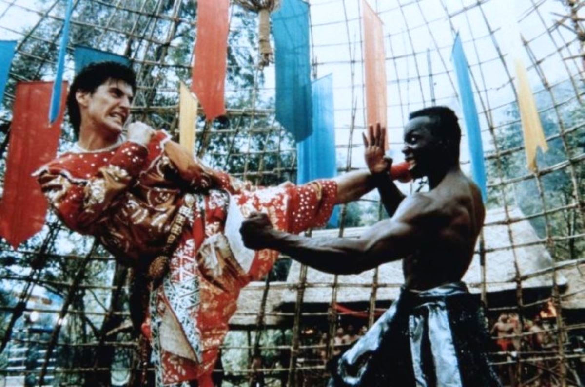 Loren Avedon and Billy Blanks in The King of the Kickboxers (1991)