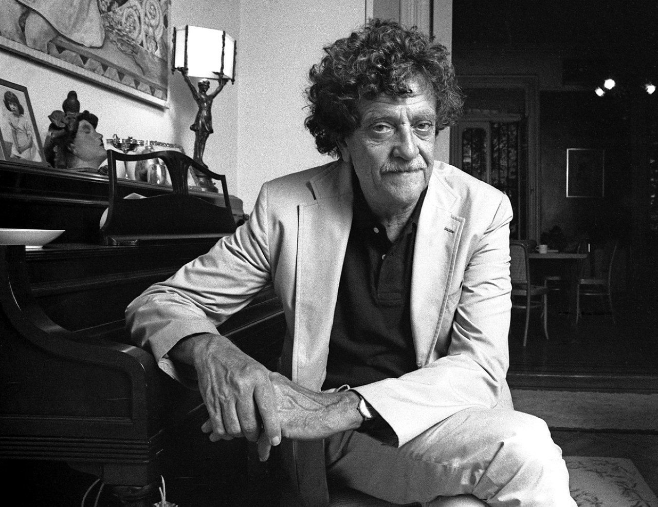 Kurt Vonnegut: Unstuck in Time (2021)