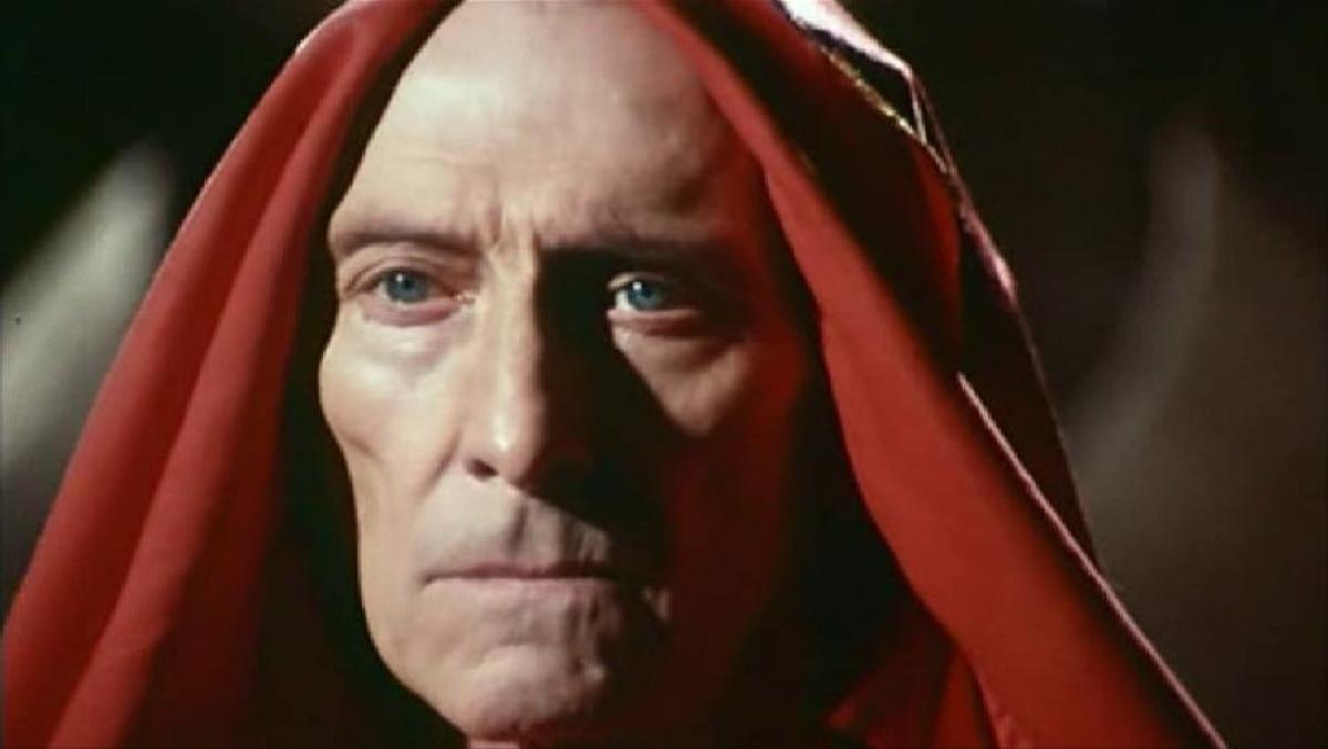 Peter Cushing as a minotaur worshipper in Land of the Minotaur (1977)