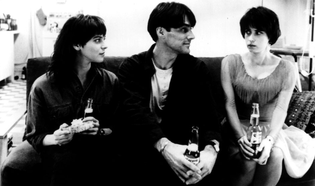 Joanne Vannicola, Thomas Gibson and Ruth Marshall in Love & Human Remains (1993)