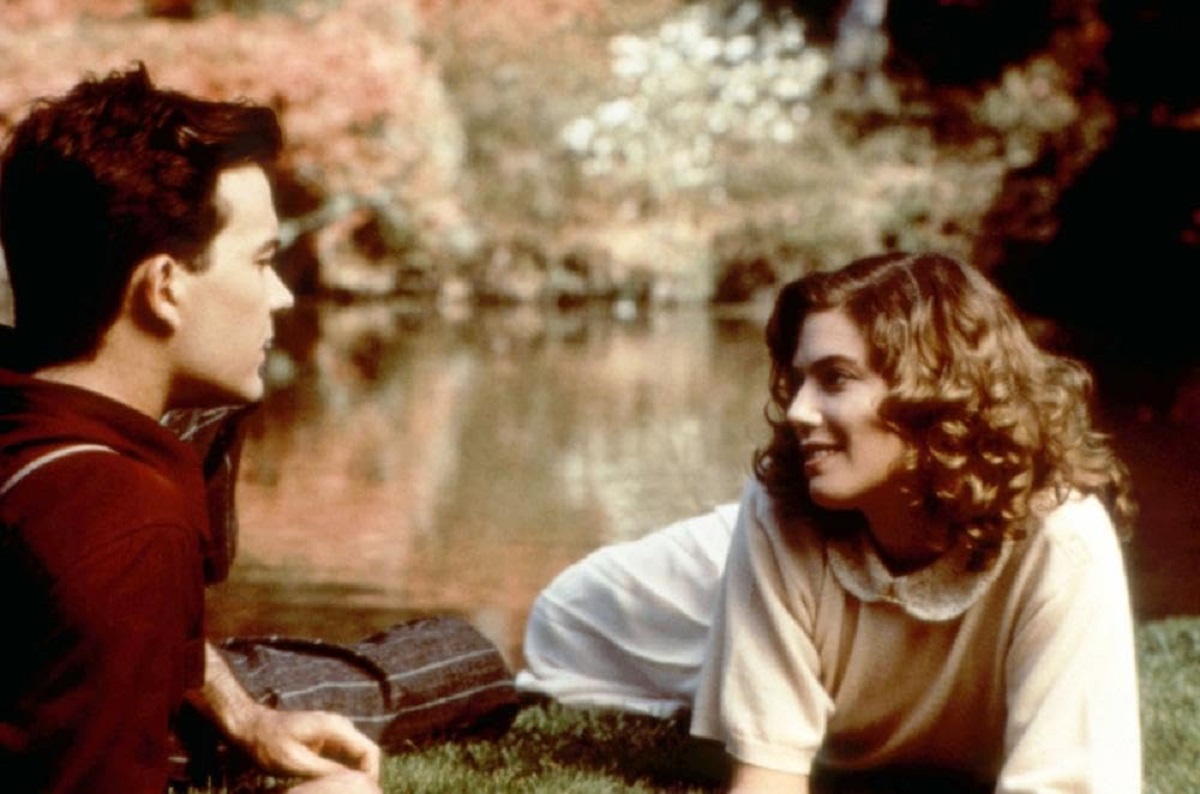 Timothy Hutton and Kelly McGillis meet n the afterlife in Made in Heaven (1987)
