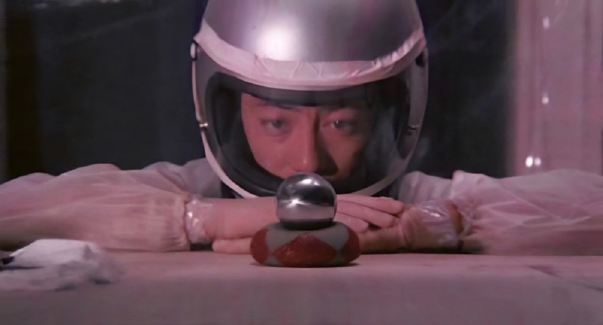 Kenji Sawada in The Man Who Stole the Sun (1979)