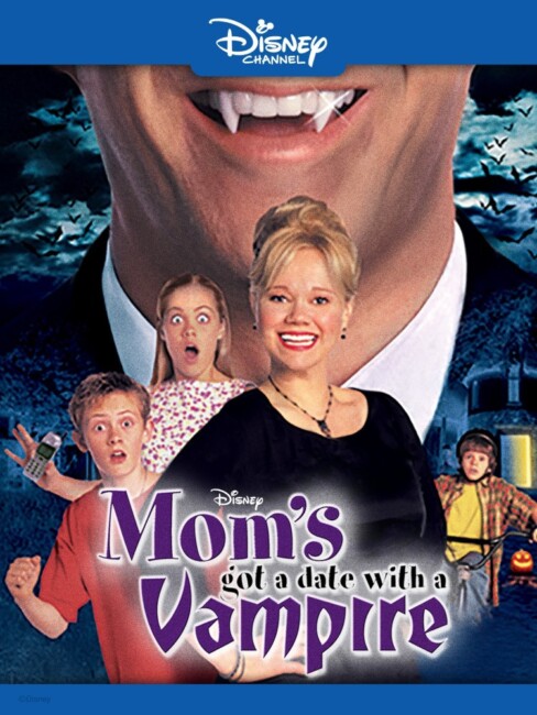 Mom's Got a Date With a Vampire (2000) poster