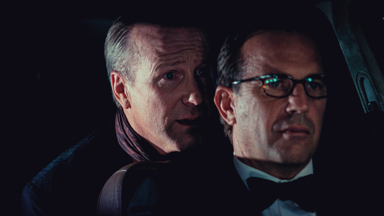 Kevin Costner and alter ego Marshall (William Hurt) in Mr. Brooks (2007)