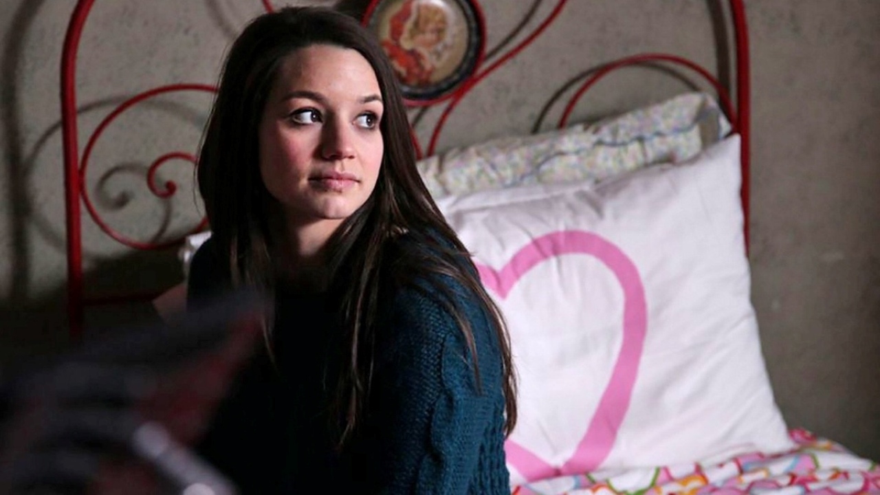 Daisy Ann Keeping in Neverlake (2013)