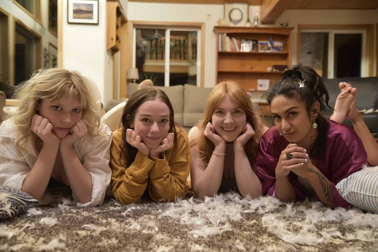 Chynna Rae Shurts, Allegra Sweeney, Laura Welsh and Jax Kellington in Pillow Party Massacre (2023)