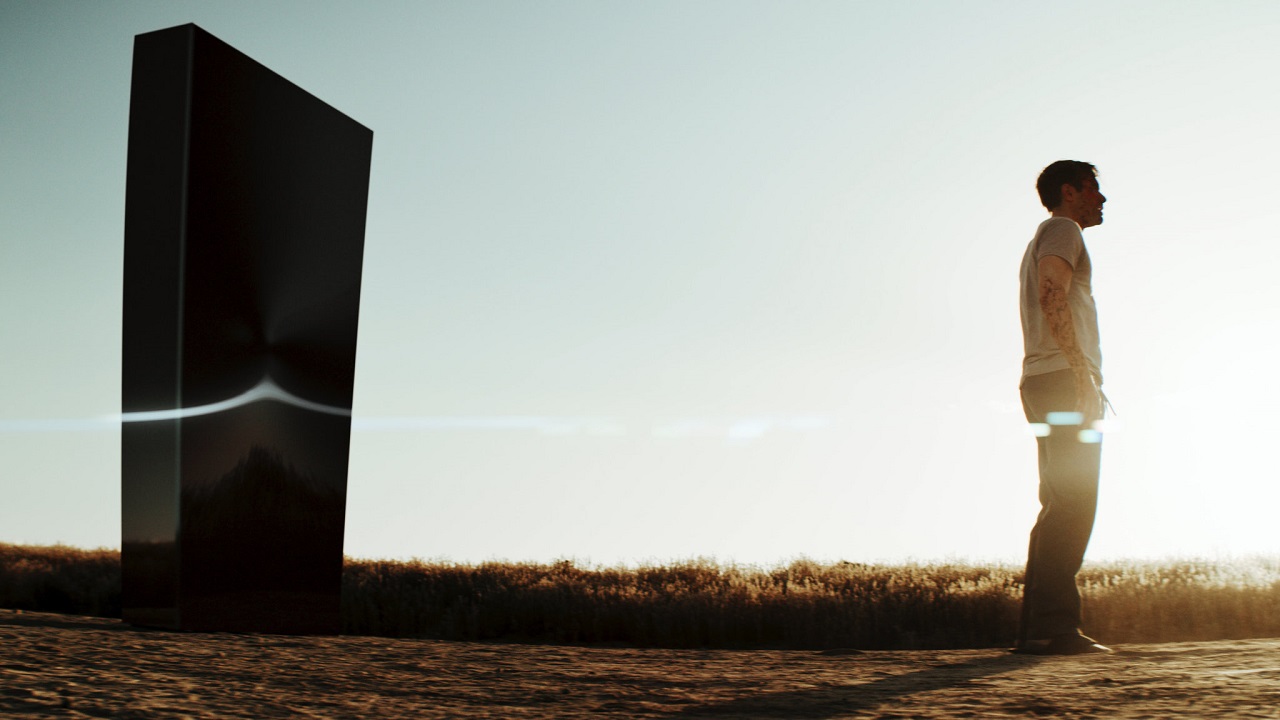 Neil Hopkins and portal in Portals (2019)