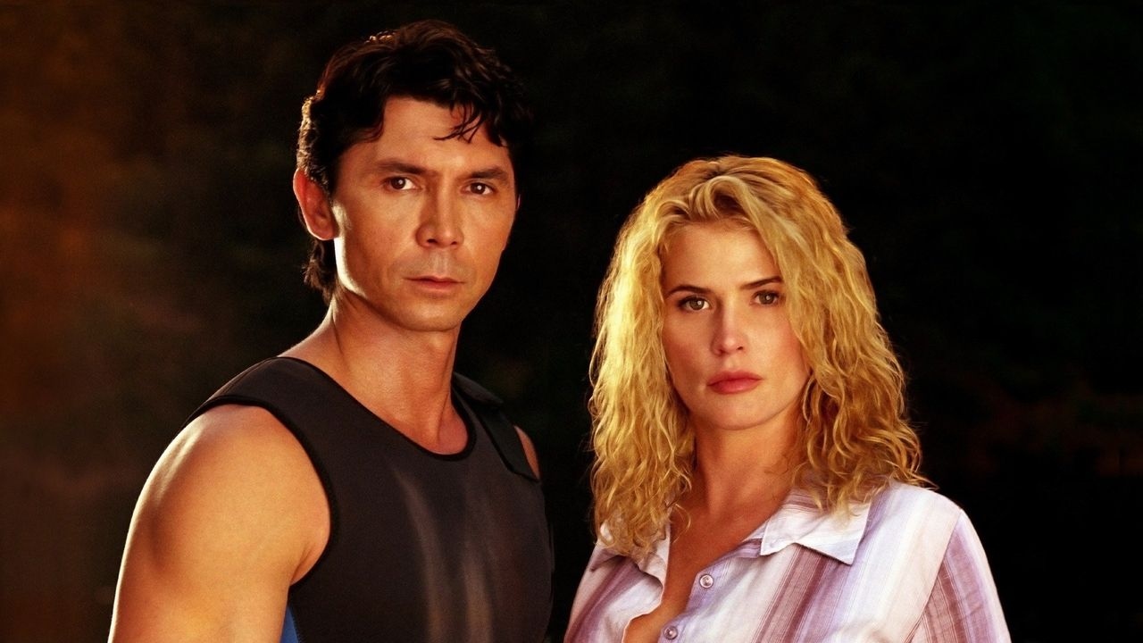 Lou Diamond Phillips, Kristy Swanson in Red Water (2003)