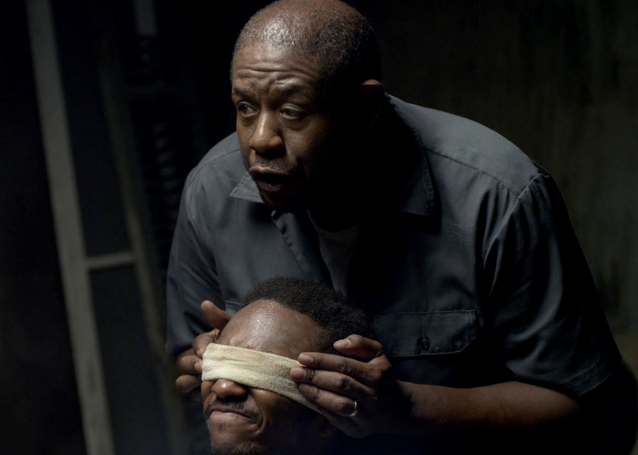 Forest Whitaker and Anthony Mackie in Repentance (2014)