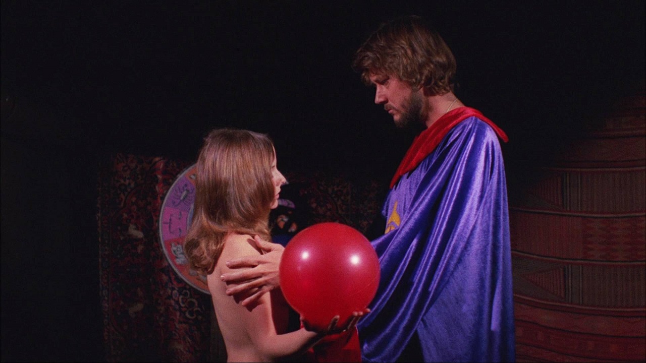 Simon (Andrew Prine) conducts an occult ceremony with Brenda Scott in Simon, King of the Witches (1971)